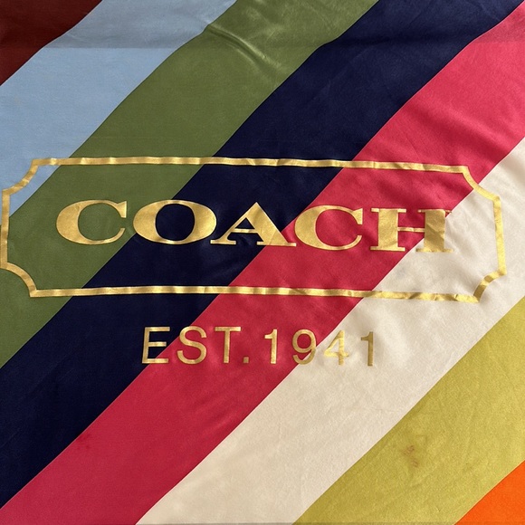 Oversized vintage, authentic COACH, square, silk scarf with gold trim - Picture 5 of 6